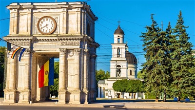 Chauffeur service in Chisinau photo city 12